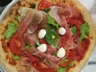 Pizzeria La Rossa