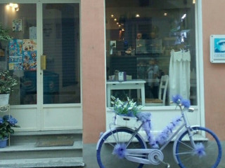 La Violetta