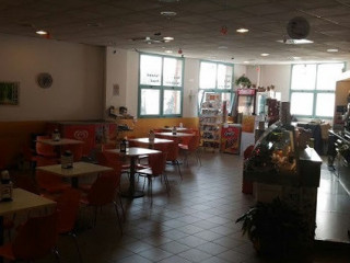 Life Cafe