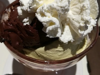 Fiocchi Di Gelato Gelateria Artigianale