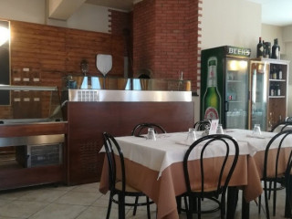Pizzeria Osteria La Madonnina
