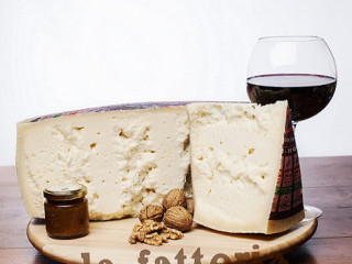 La Fattoria 1946 Di Occelli G C