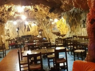 La Grotta