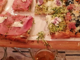 Pizzeria Dei Poemi