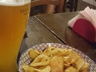 Sisters'pub