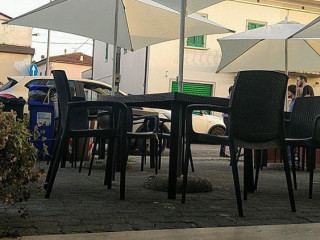 Tutto Pizza E Niente Arrosto
