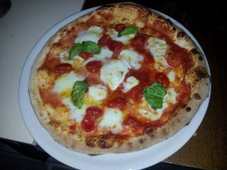 Piccole Ore Pizza E Altro