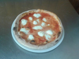 Pizzeria La Bussola Di De Gennaro Luigi