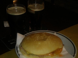 Mccormack's Irish Pub