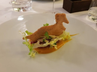 S A T R I C V M Food Wine