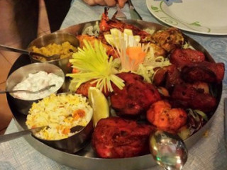 Bombay Tandoori Indiano