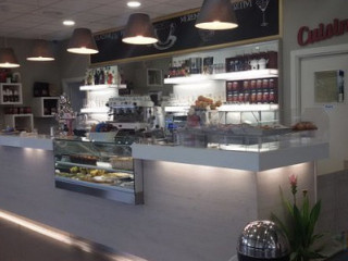 Elio's Café