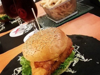 I Love K Burger