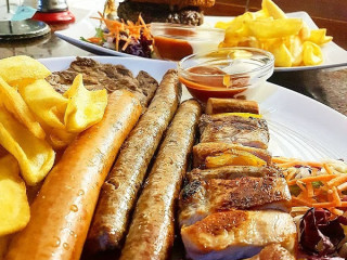 Gran Canyon Country Pub