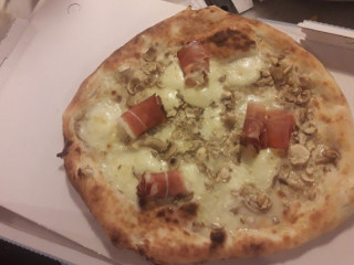 Pizzeria Sotto Casa
