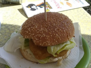 Canyon Fast Food
