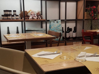 Carrugio Eat Shop