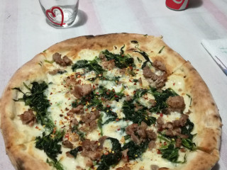 Hasta La Pizza
