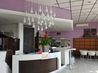 Dolce Vita Café