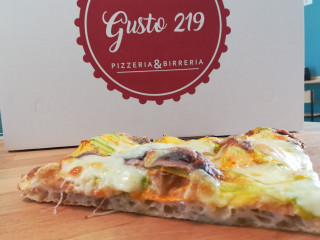 Gusto219