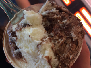 Gelateria By Mirella