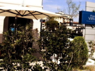 Piazza Vittoria. Pizzeria, Braceria, Hamburgeria
