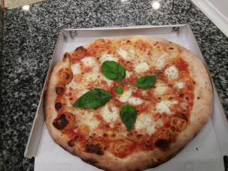 Grin Pizza Di Campitelli Omar Francesco
