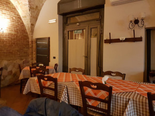 La Piccola Trattoria Pizzeria Del Corso