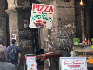 Pizza E Pummarol