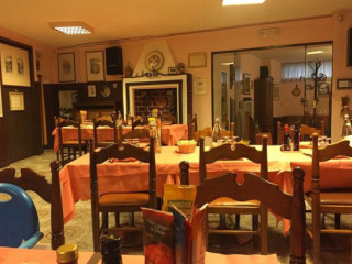 Albergo Bar Ristorante Castello Di Frizzi L.