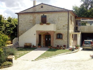 Dell`agriturismo Manzir