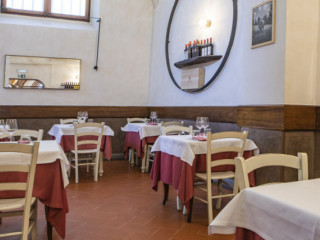 Trattoria Dall'oste Cucina Toscana