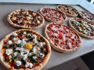 Pizza Al Giulia