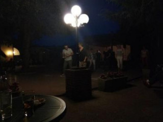 Trattoria E Pizzeria Mocambo