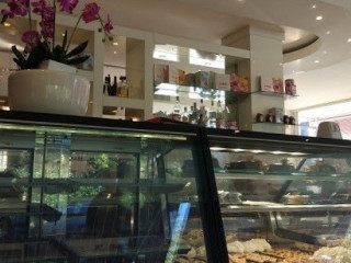 Pasticceria Chloe' Di Rouhet Stephane