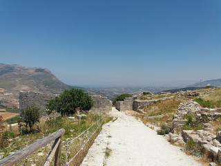 La Manna Di Segesta