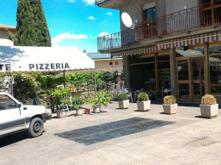 Gelateria Pizzeria L'incontro Di Lorusso Vincenzo E Giovanni