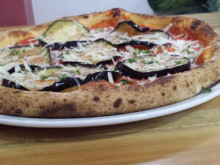 Pizzeria La Monella 3