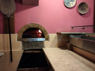 L'osteria Del Pre' Trattoria Pizzeria