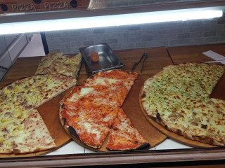 Il Gigante Della Pizza