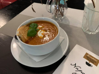 Divadelní Restaurace A Kavárna Luhačovice