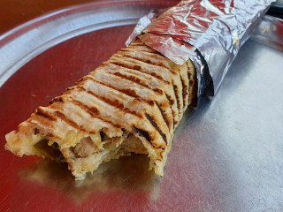 ابو المجانين بيتزا و فطير Abo Elmaganen Pizza
