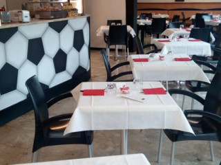 Mystic Pizzaristobar