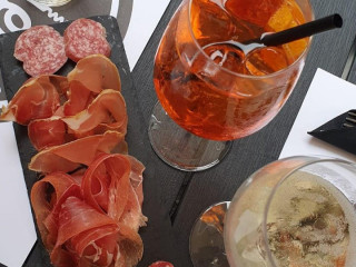 Vinileria Ristorante Wine Bar Rivarolo