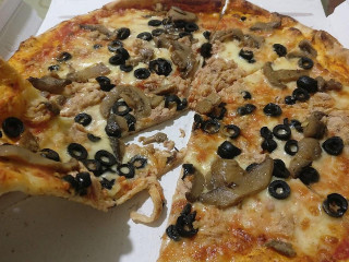 Mondo Pizza Di Mahmoud Moustafa Ahmed Wael