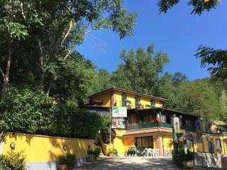 Pub-ristoro La Vecchia Quercia