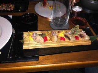 ‪izakaya‬