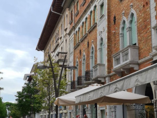 Galleria Excelsior